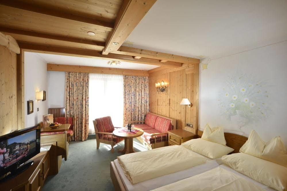 Hotel Residenz Hochland Ζέεφελντ Εξωτερικό φωτογραφία